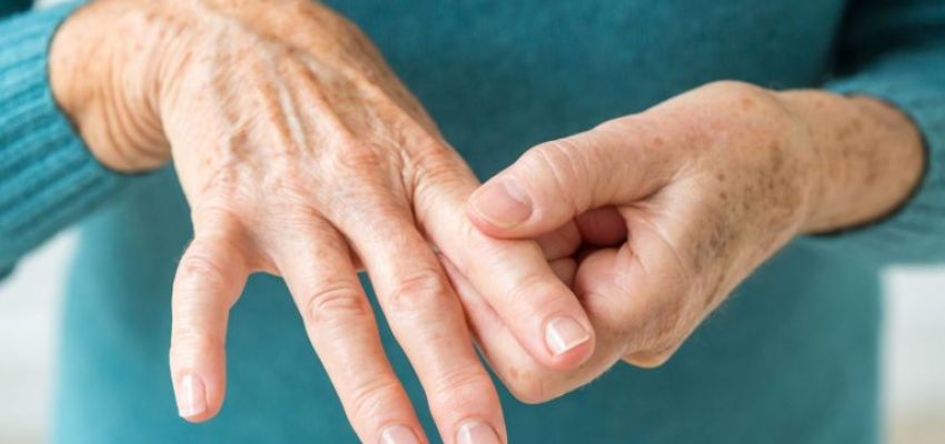 Romatoid Artrit ile İlgili Bilinmesi Gerekenler - Bütünsel Sağlık Kliniği